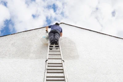 Peinture extérieure à Pigna — façades et ravalement